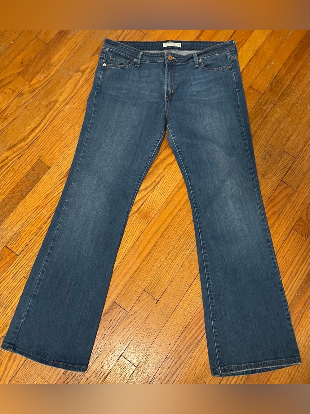 Levi's 545 Lowrise Bootcut Jeans